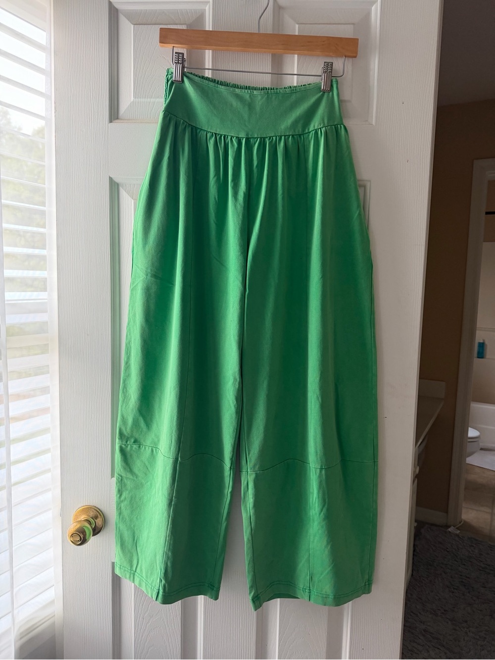 eesome Bright Green Wide Leg Women's Pants